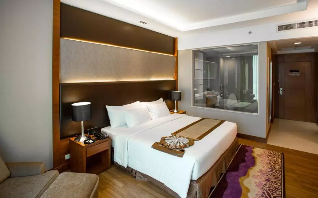 The Grand Fourwings Convention Hotel Bangkok